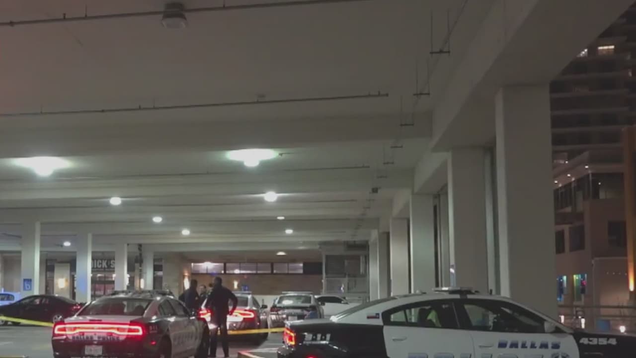 Matan a joven durante un tiroteo en estacionamiento