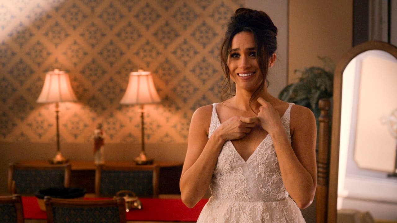 Rachel Zane es el nombre del personaje que la duquesa de Sussex, 
<b><a href="https://www.univision.com/search?q=meghan-markle-suits" target="_blank">Meghan Markle</a></b>
<a href="https://www.univision.com/search?q=meghan-markle-suits" target="_blank">,</a> interpretaba hace unos años en la aclamada serie 'Suits', cuando era actriz y aún no formaba parte de la familia real británica.