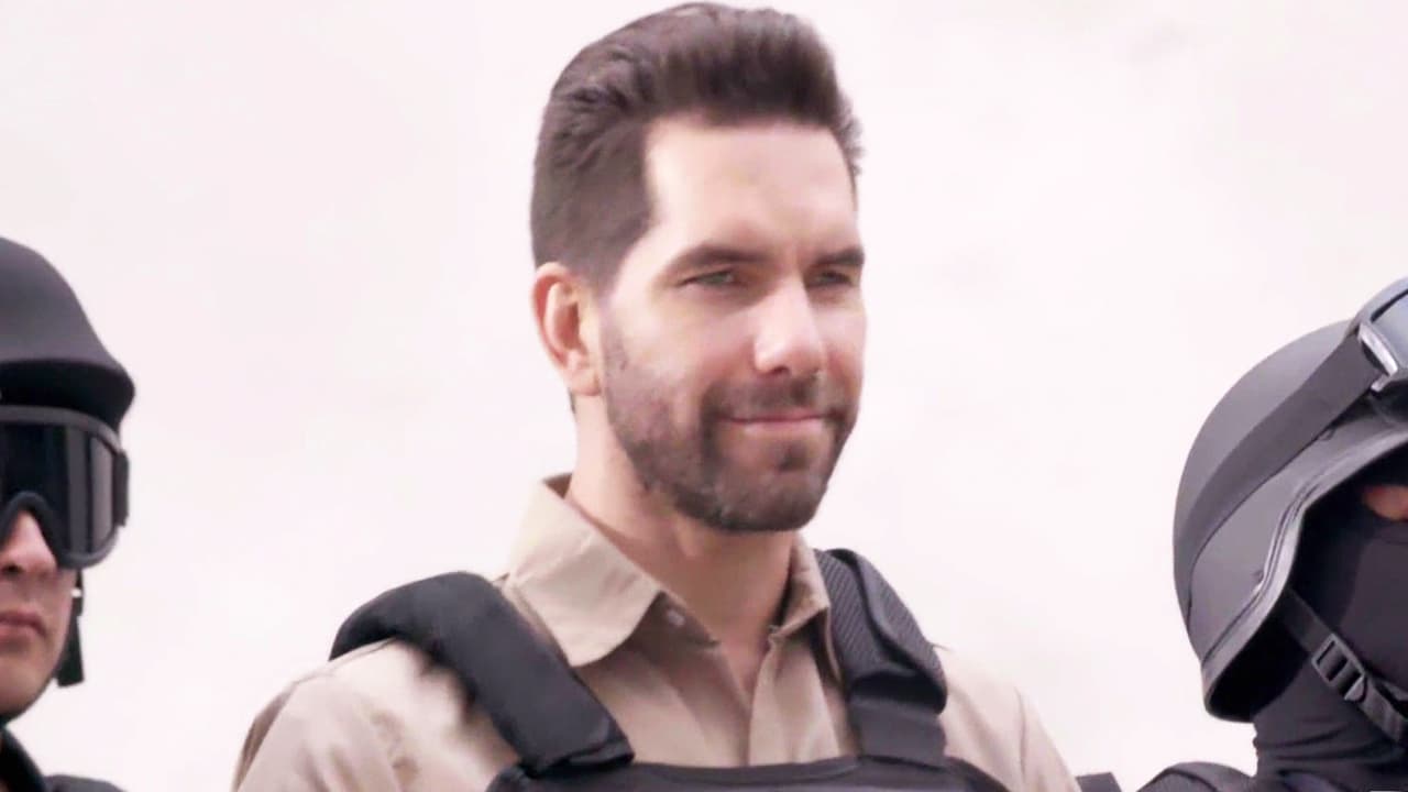 El día de su extradición hacia Estados Unidos, John esperaba el rescate de su hermano Óscar.