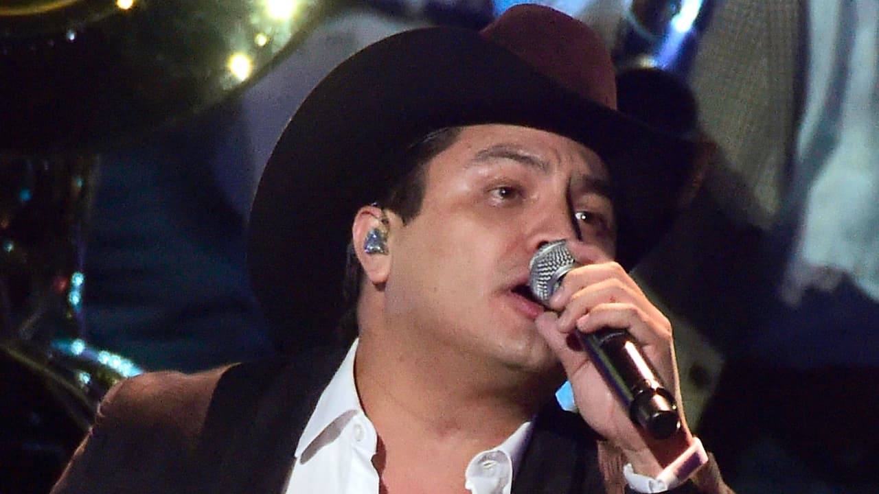 Julión Álvarez interpretará el tema principal de una novela