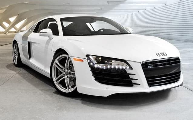 Se sabe que uno de los autos favoritos del intérprete de 'Borro Cassette' es el Audi A4.