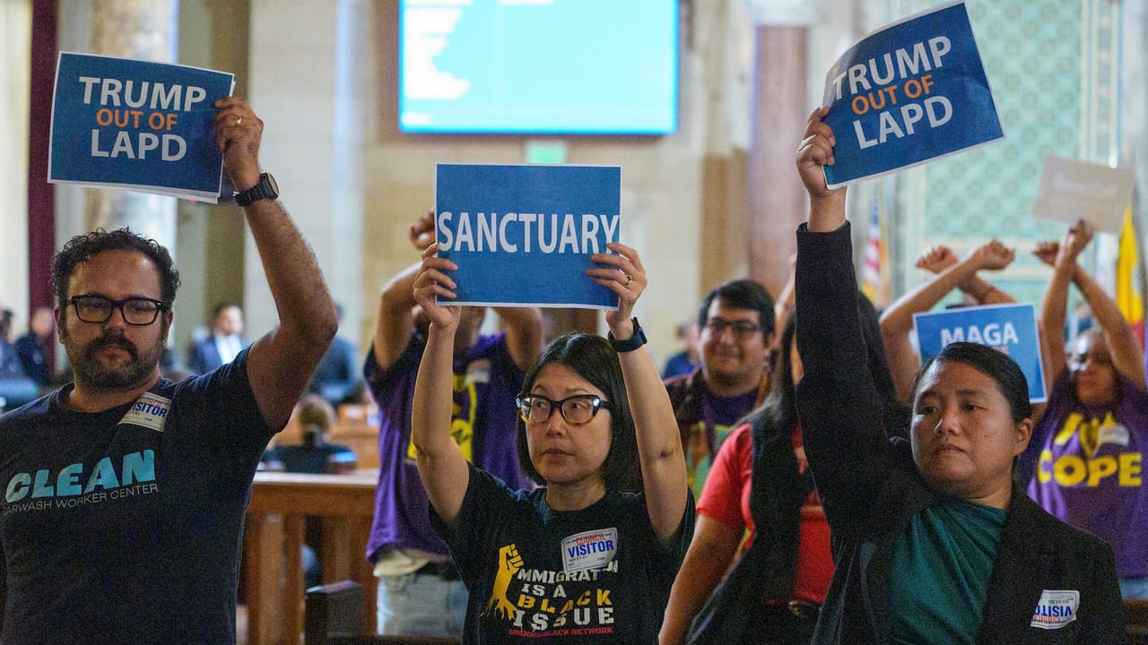 Los Ángeles acelera ordenanza para convertirse en ciudad santuario para inmigrantes