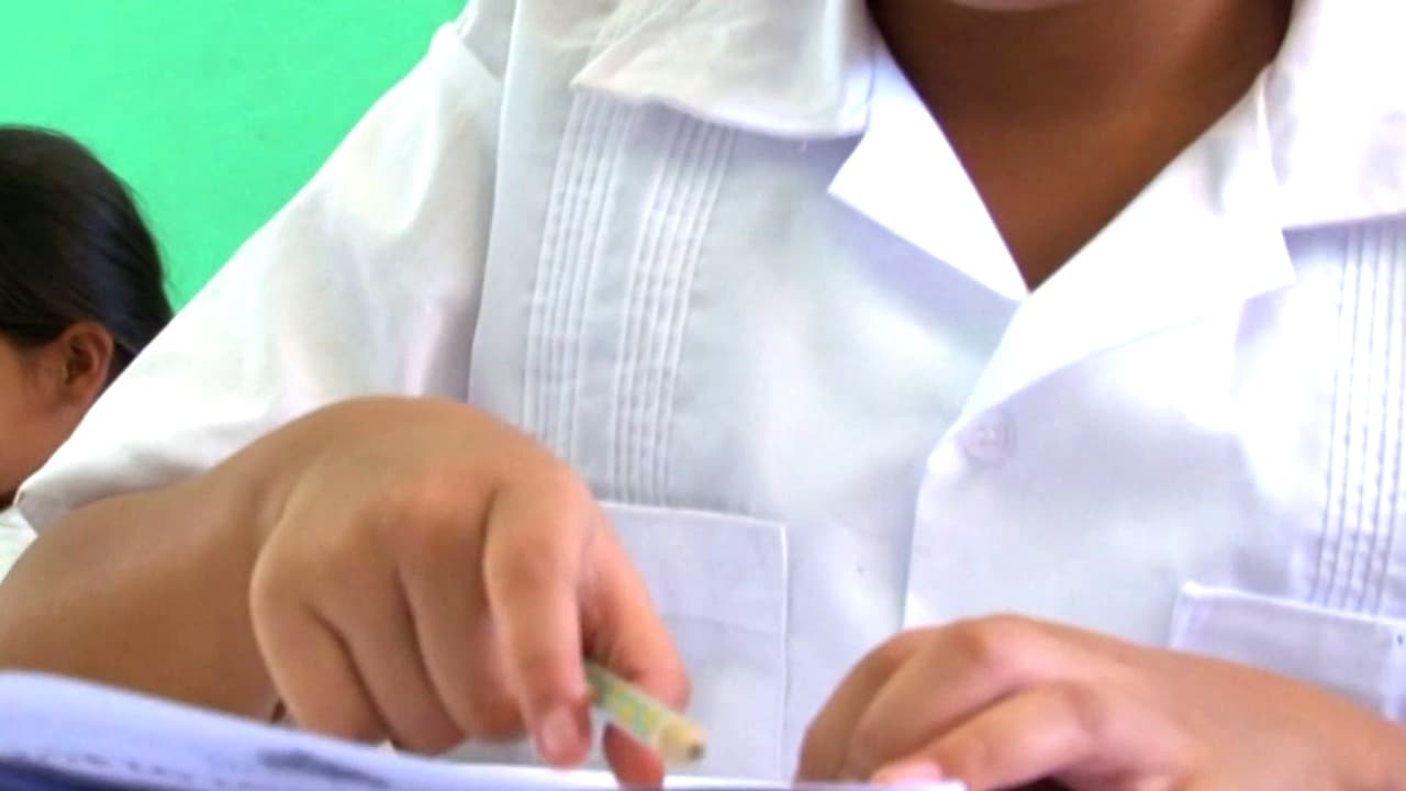 Escuela en Honduras es punto de reencuentro para niños deportados; menores narran sus historias