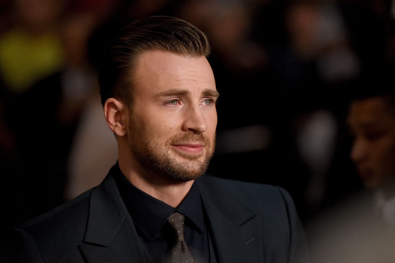 ¡Asustan a Chris Evans en pleno show!