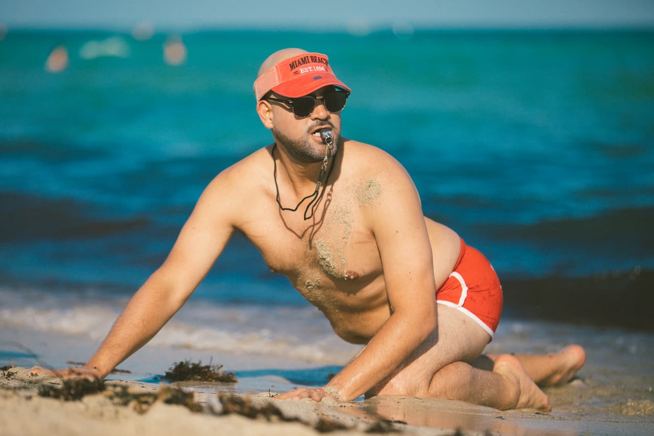 ¡Vamos Pelón! Saca el modelo que llevas dentro.