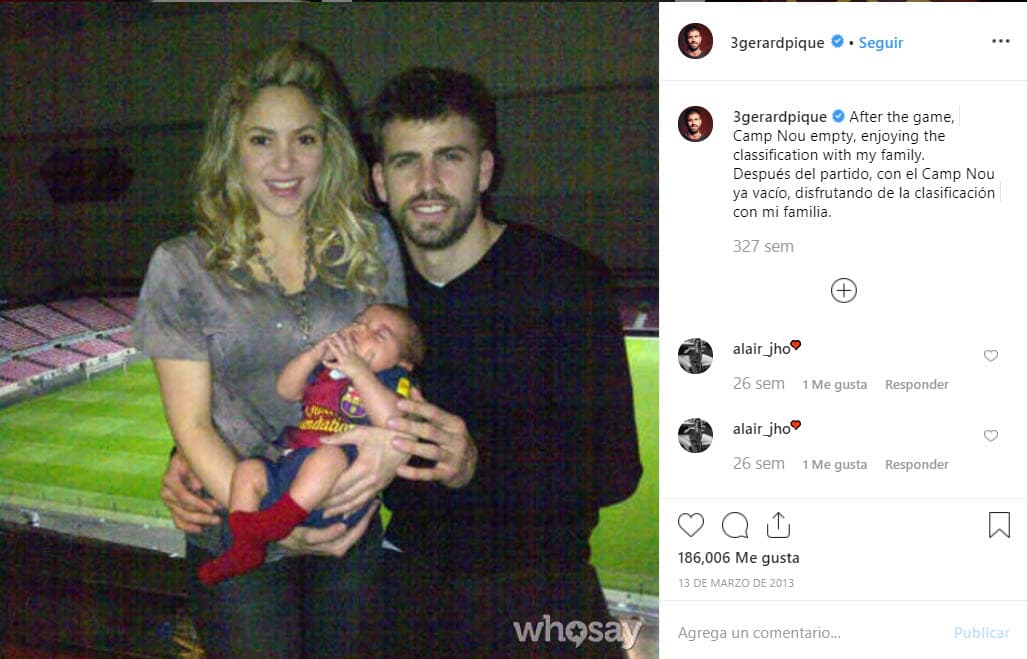 Esta es la primera fotografía familiar que compartió con sus seguidores cuando solo eran tres; la publicación está fechada el 13 de marzo de 2013.