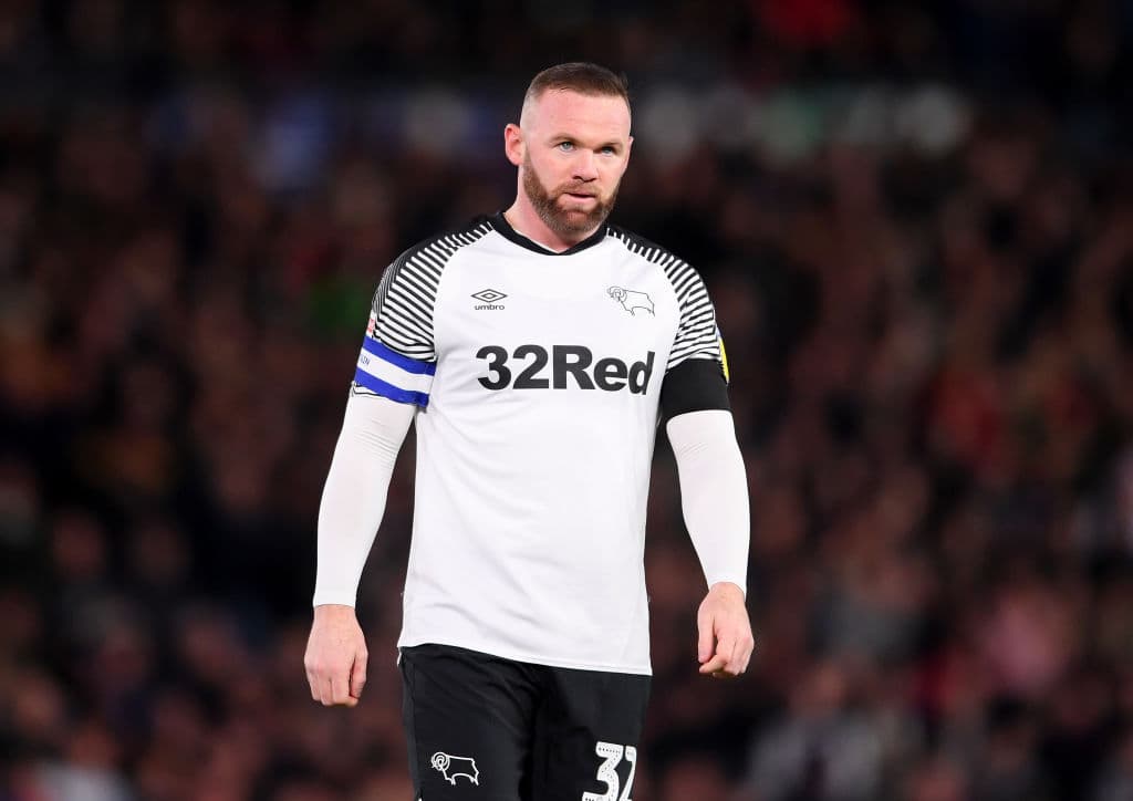 ¡Rooney debuta con triunfo!