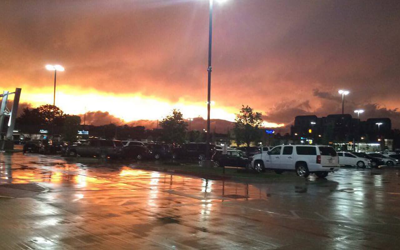 Retrato de una tormenta eléctrica: imágenes captadas por residentes de Houston. Cortesía Álvaro Juárez.