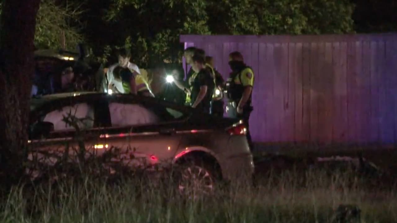 Las pruebas realizadas en Ugarte Morales arrojaron como resultado que la mujer viajaba bajo al influencia del alcohol, fue arrestada y enfrenta cargos.