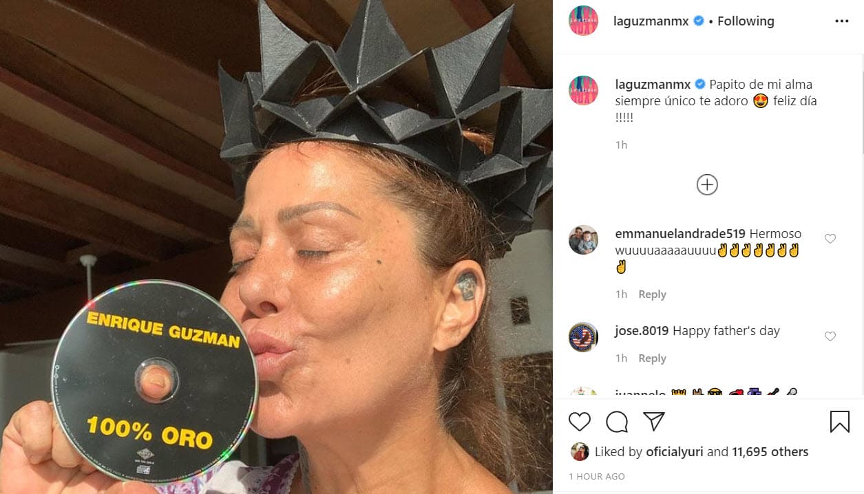 Ante la distancia y desde su casa en Huatulco, 
<b><a href="https://www.univision.com/famosos/un-momento-de-soledad-hizo-que-alejandra-guzman-pensara-en-que-es-tiempo-de-no-juzgar-y-perdonar-video" target="_blank">Alejandra Guzmán</a> </b>mandó 
<b><a href="https://www.instagram.com/p/CBs0o94hh6L/?igshid=1mokgi6eu8wd4" target="_blank">este mensaje</a></b> a su padre Enrique Guzmán: "Papito de mi alma, siempre único. Te adoro, ¡feliz día!".