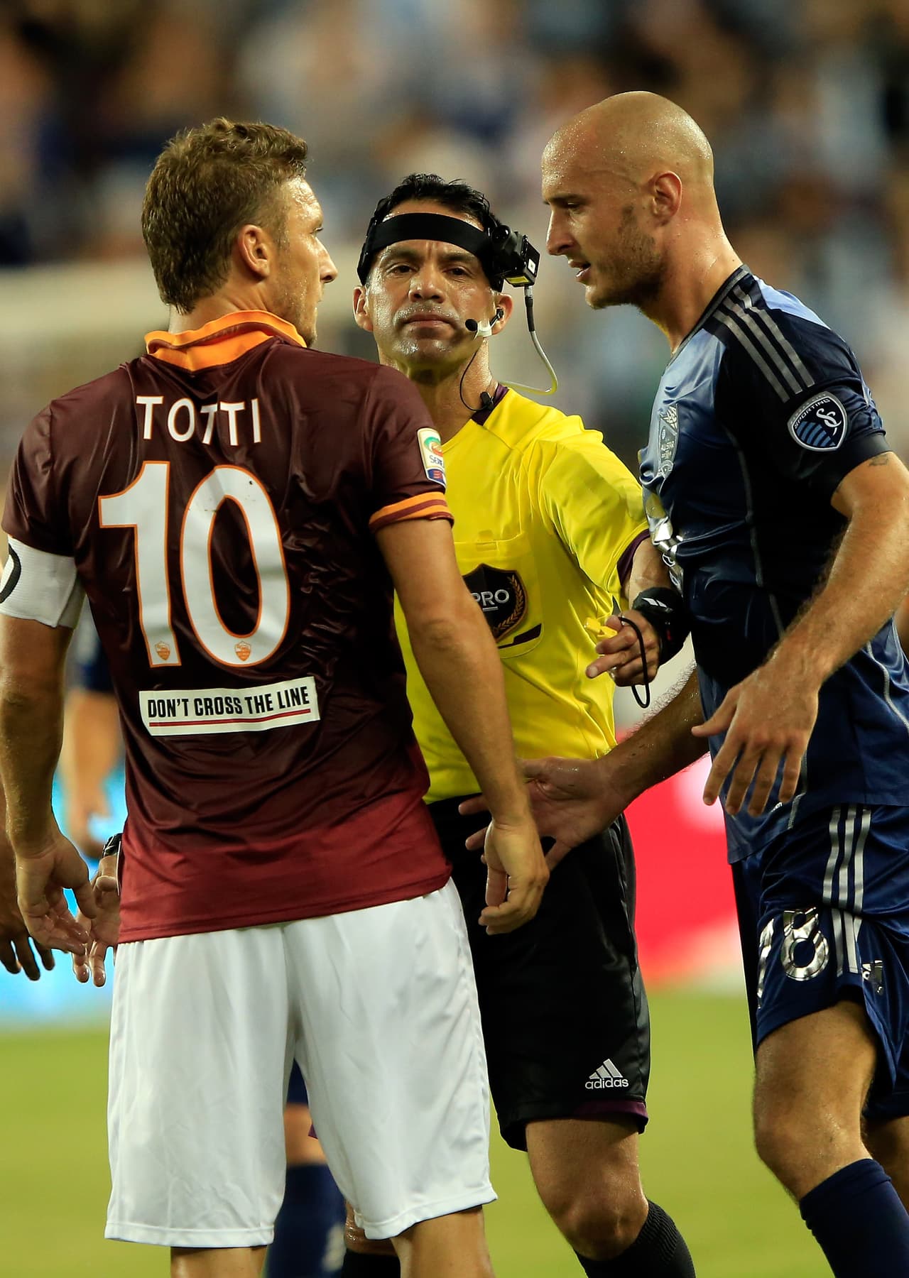 Liderados por Francesco Totti, Roma derrotó a los All-Star por 3-1 el 31 de julio, 2013.