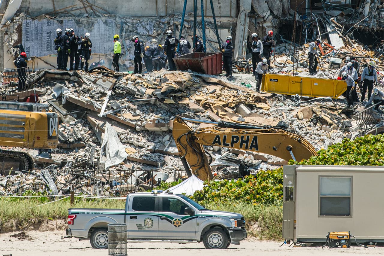 Fiscal estatal de Miami-Dade convoca a un gran jurado para investigar el derrumbe del edificio en Surfside