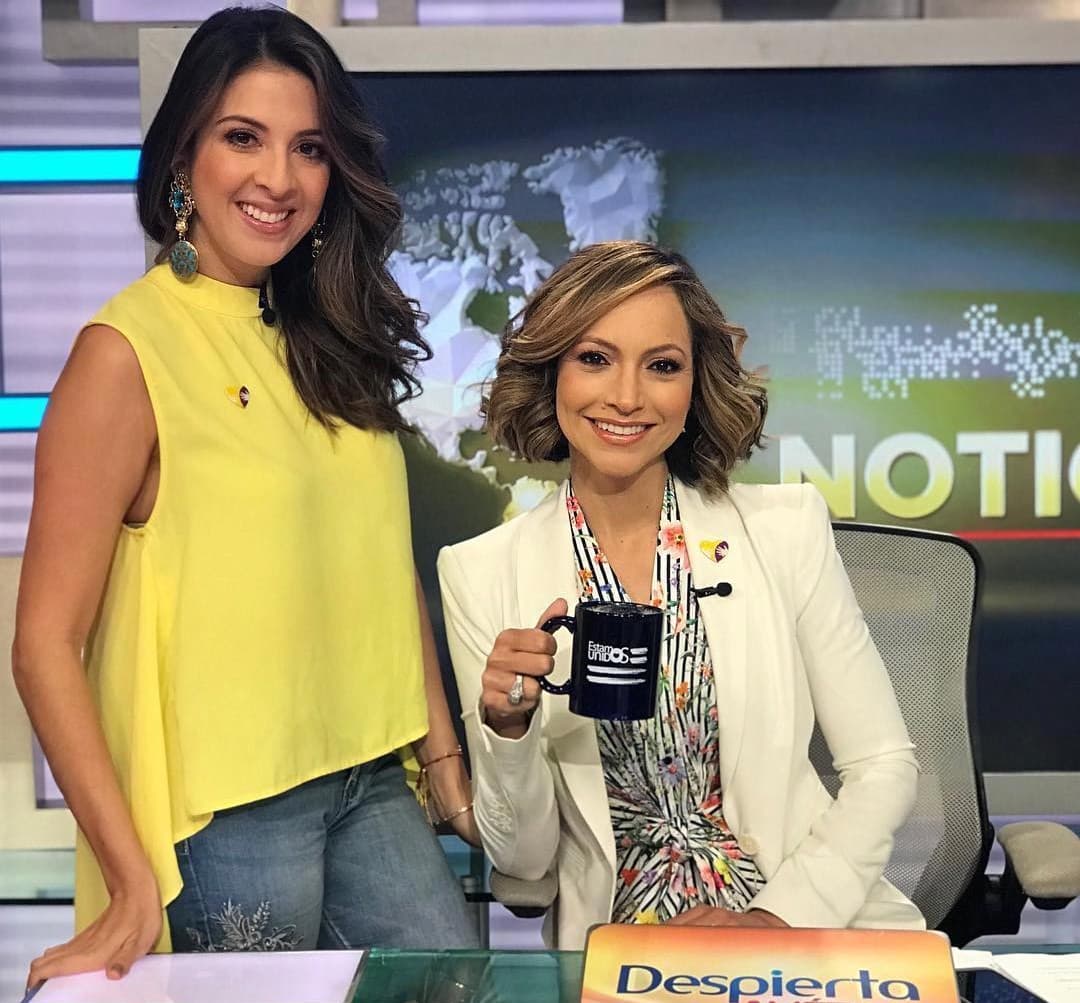 Maity estuvo en la mesa de noticias cuando algunos de los presentadores se encontraban ausentes en el programa, por lo que no dudó en pedirle ayuda a su gran amiga, Satcha Pretto, para desempeñarse con más confianza en dicha oportunidad: “Mucha admiración y cariño Satcha Pretto. Nunca olvidaré este día y todos tus consejos. El primero de muchos”.
<br>