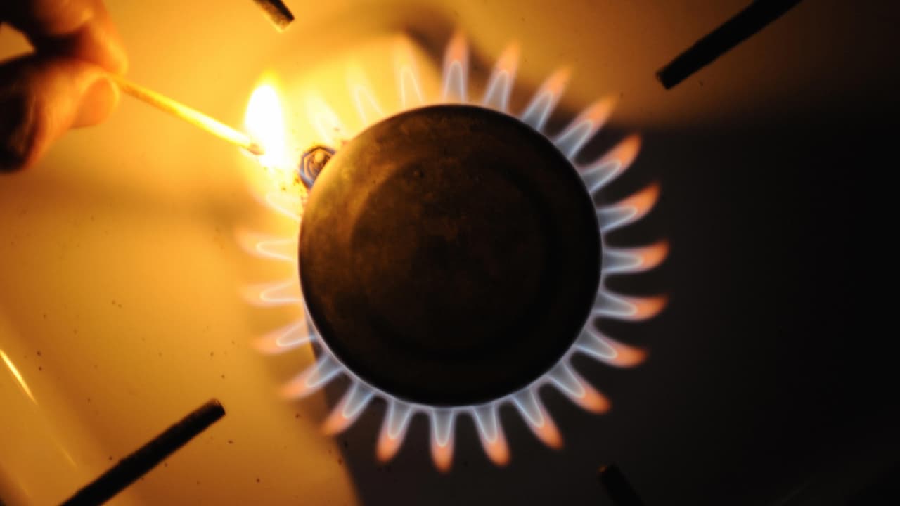 Cinco consejos de los bomberos del condado de Kern para evitar incendios en las cocinas