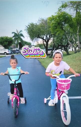 Anabella, de 4 años, y Silvana, de 2 años, son las muñecas del presentador venezolano, ambas son inquietas, inocentes y carismáticas.