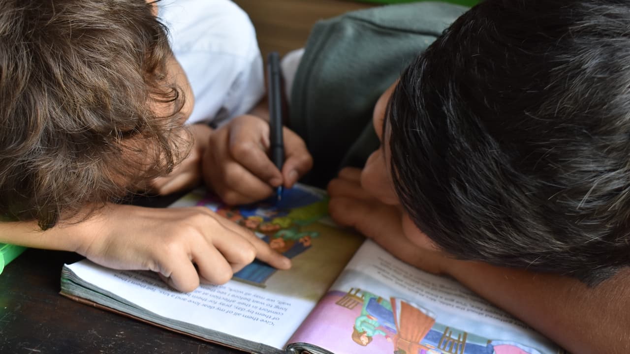 Oficiales de Chicago promueven inscripción a educación de aprendizaje temprano y prescolar