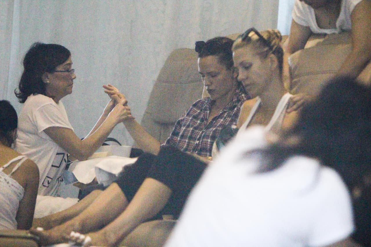 La actriz hasta cerró sus ojitos.