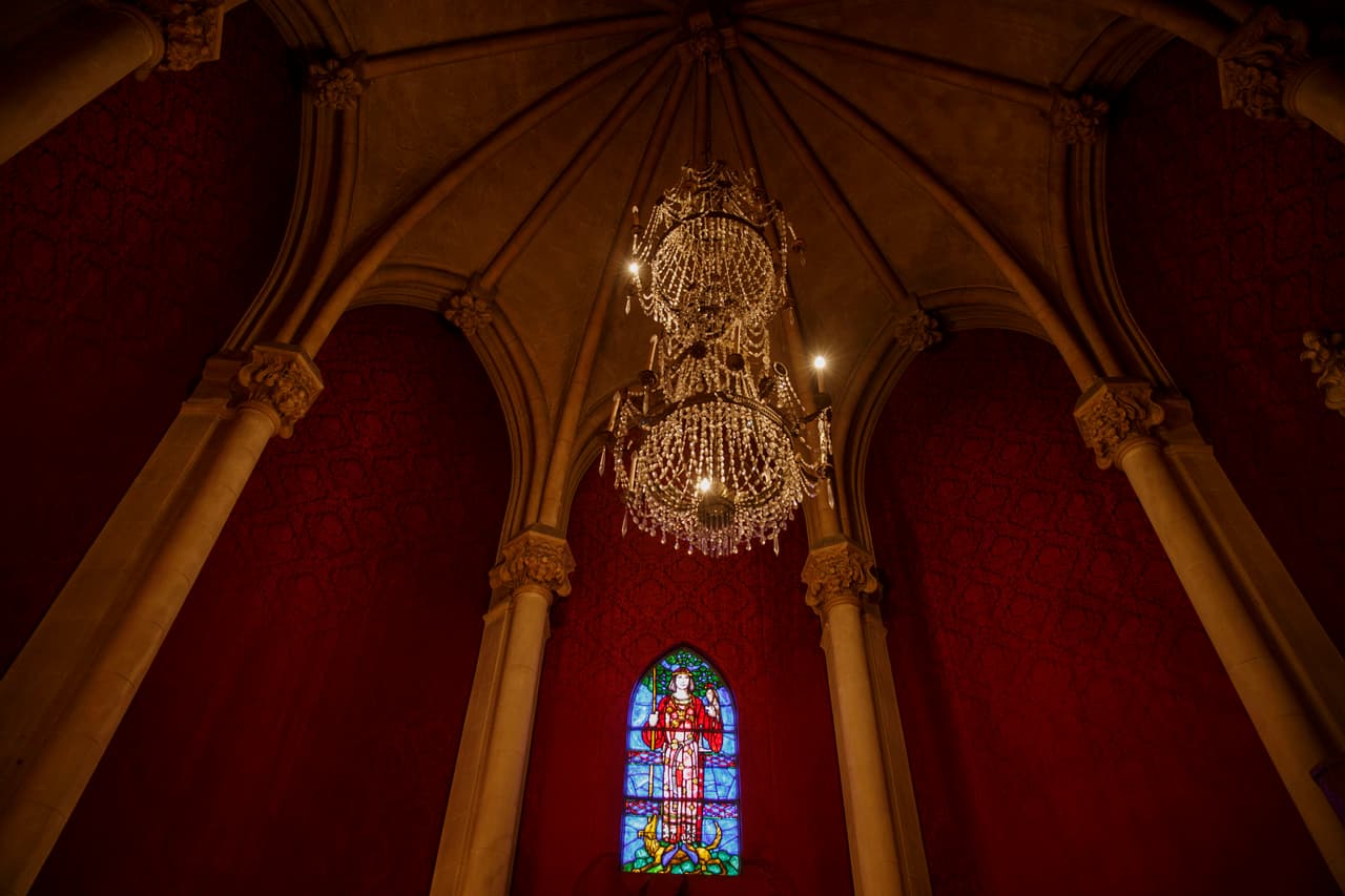 Las hermanas adquirieron el inmueble por 600,000 dólares.