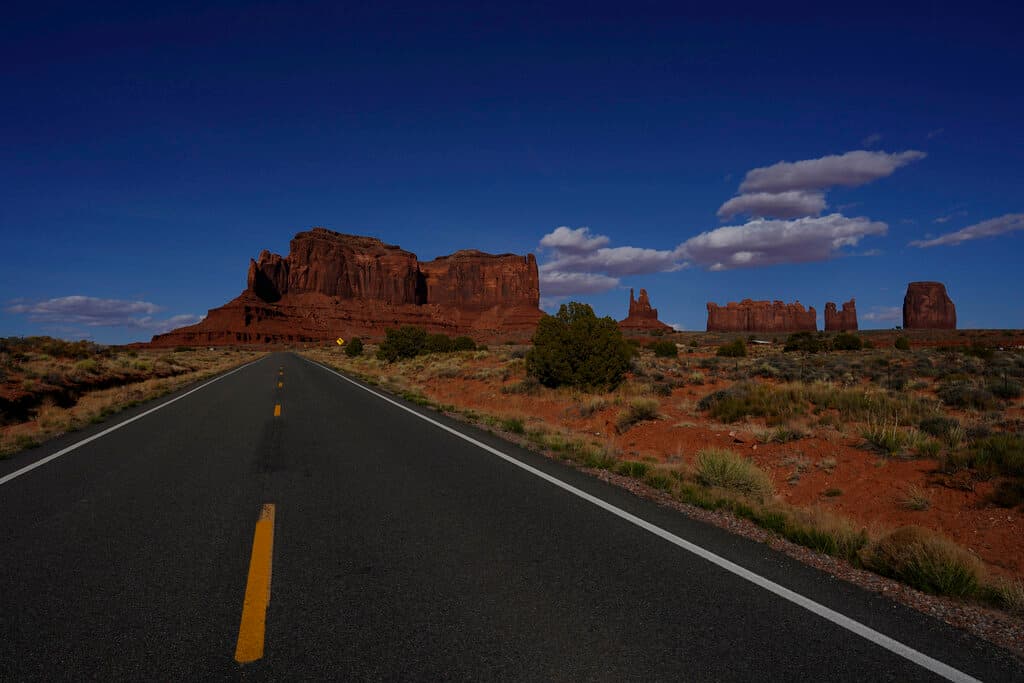 Antes del hombre, la zona 
<b>fue una cuenca de tierras bajas</b>, donde sedimentos crearon estas formaciones durante cientos de millones de años antes de convertirse en una meseta.