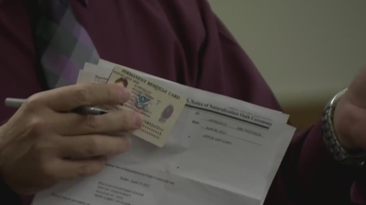 Cortes de inmigración realizan "mega audiencias" para acelerar deportaciones de EEUU