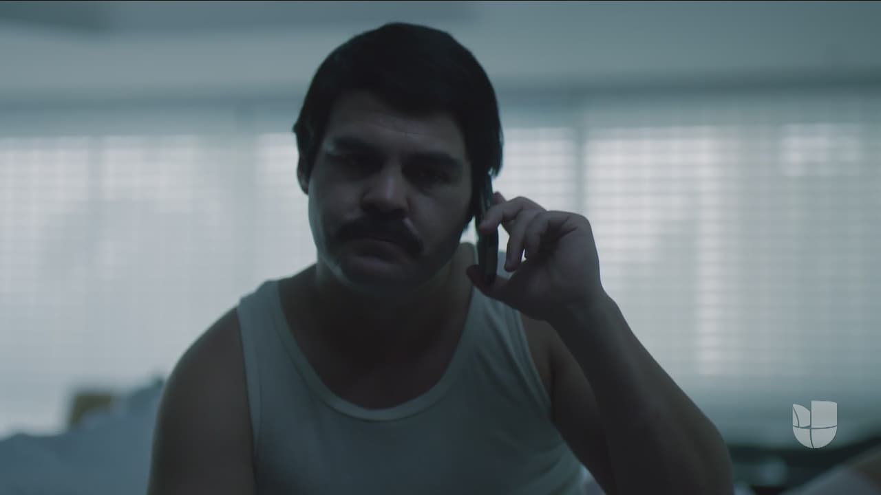 A la mañana siguiente, Joaquín recibió una llamada telefónica de Mayel, quien le informó que comenzó las negociaciones con grandes inversionistas para abrir un laboratorio de estupefacientes en Malasia.