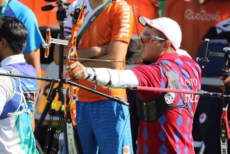 La mejor actuación latina la obtuvo el chileno Ricardo Soto, que con tan sólo 16 años de edad se convirtió en el mejor latino de la fase clasificatoria con una marca de 675 puntos, nuevo récord de su país.