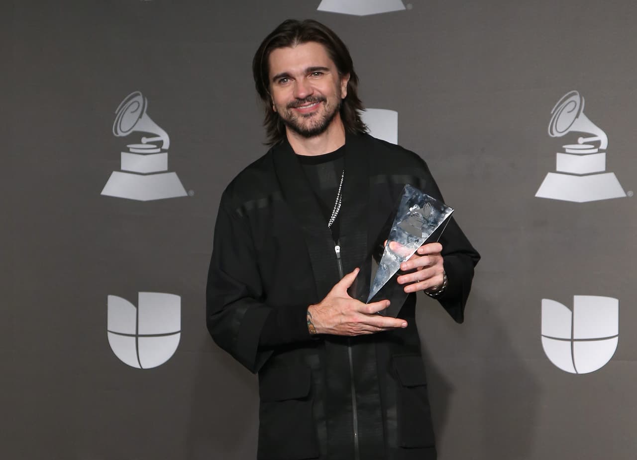 Así mismo dejó ver que esta semana de la 20va. Entrega del Latin GRAMMY ha sido tan especial, que ha llorado como "cien veces".