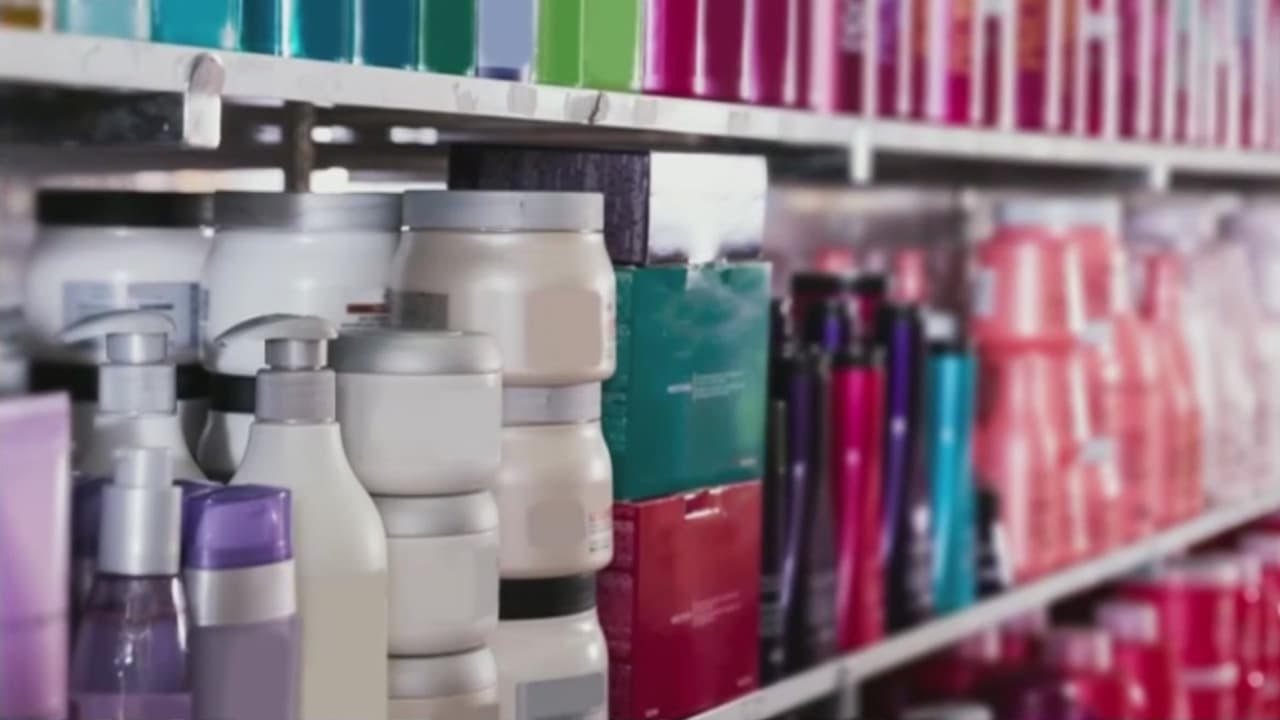 ¿Cosméticos aumentarían el riesgo de cáncer?: Ciertos productos pueden contener sustancias químicas altamente peligrosas