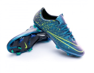 Neymar usó los Mercurial Vapor X ACC FG Squadron blue-Volt-Black en la temporada 2015-2016.