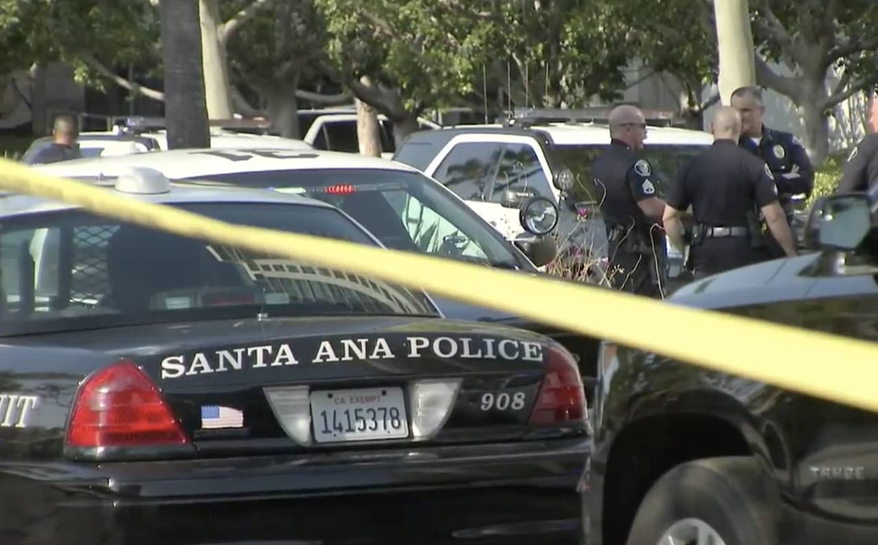 Robo, drogas y tiroteo: lo que se sabe del incidente en lujoso edificio de Santa Ana