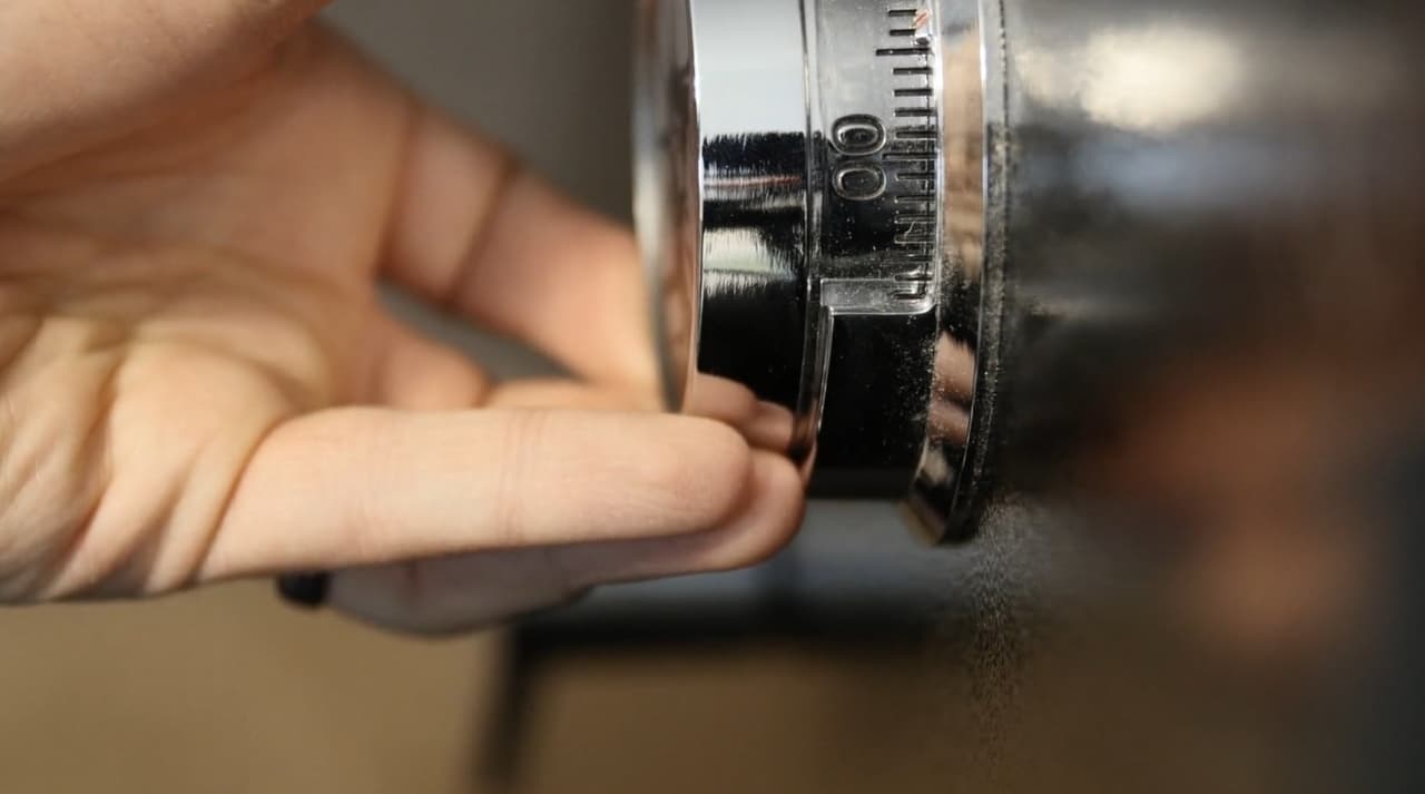 Asegure todas las pertenencias de valor y haga una lista de inventario, así podrás decirles a la policía fácilmente qué objetos fueron robados.