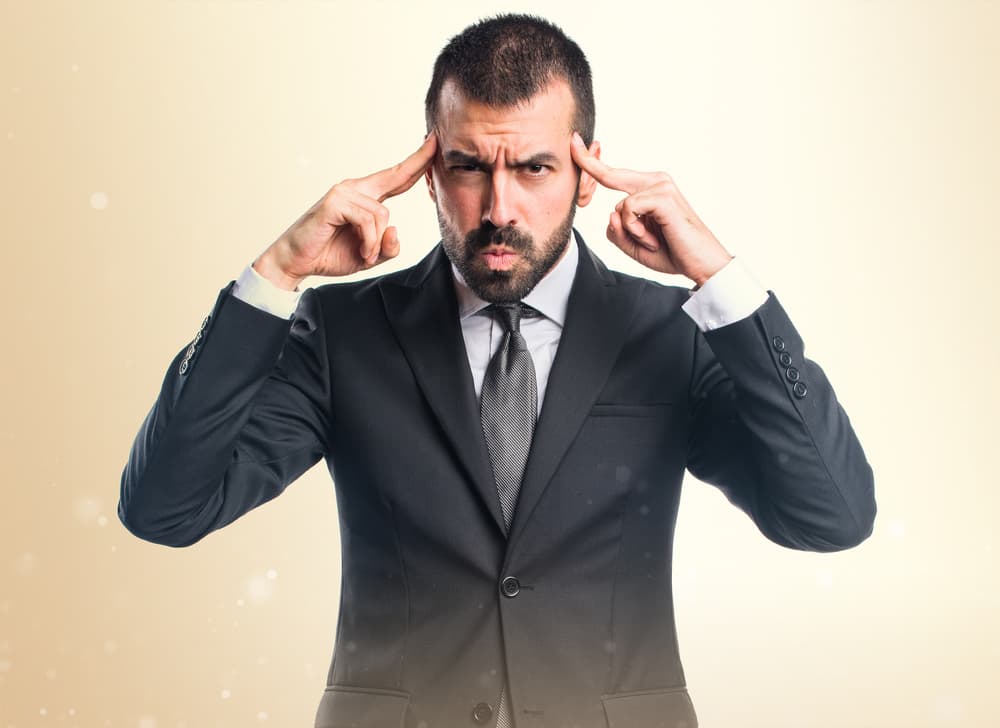 Lo irás repitiendo varias veces y anotando el resultado, te asombrarás cómo con este ejercicio, repetido, vas desarrollando tu sexto sentido y por ende fortaleciendo tus facultades clarividentes.
<br>imento.