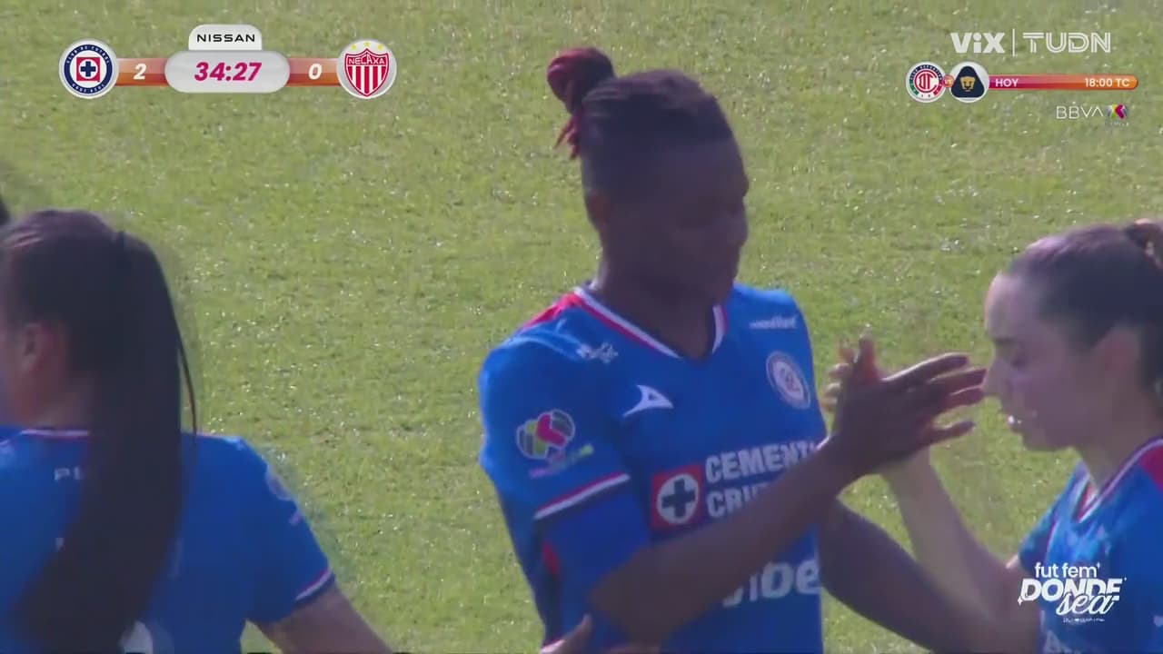 ¡Cruz Azul firma el segundo desde manchón penal!