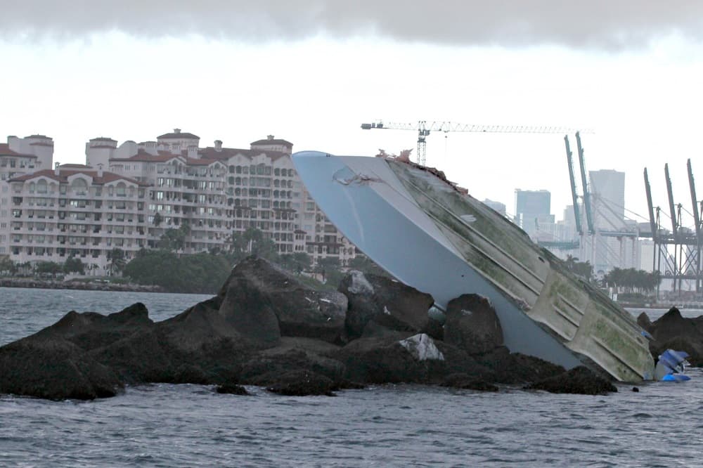 Receipts found of the boat show the occupants had bought tequila, gin and vodka that evening. The accident took place at 3:02 am (EDT), as the boat was headed to a Miami Beach night club.