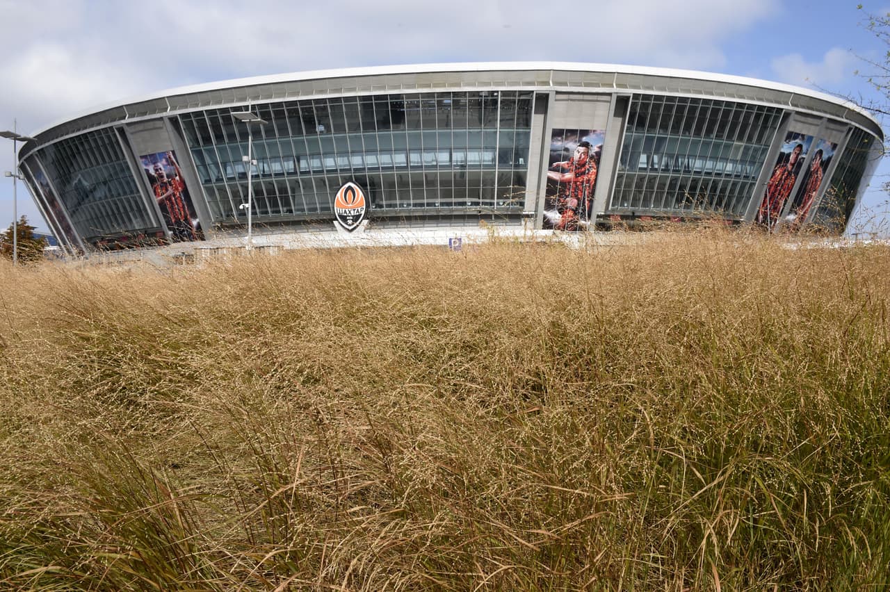 A picture taken on September 16, 2014 in Donetsk shows the Donbass arena stadium, the home stadium of Shakhtar Donetsk football club, eastern Ukraine. AFP PHOTO/PHILIPPE DESMAZES (Photo credit should read PHILIPPE DESMAZES/AFP/Getty Images)