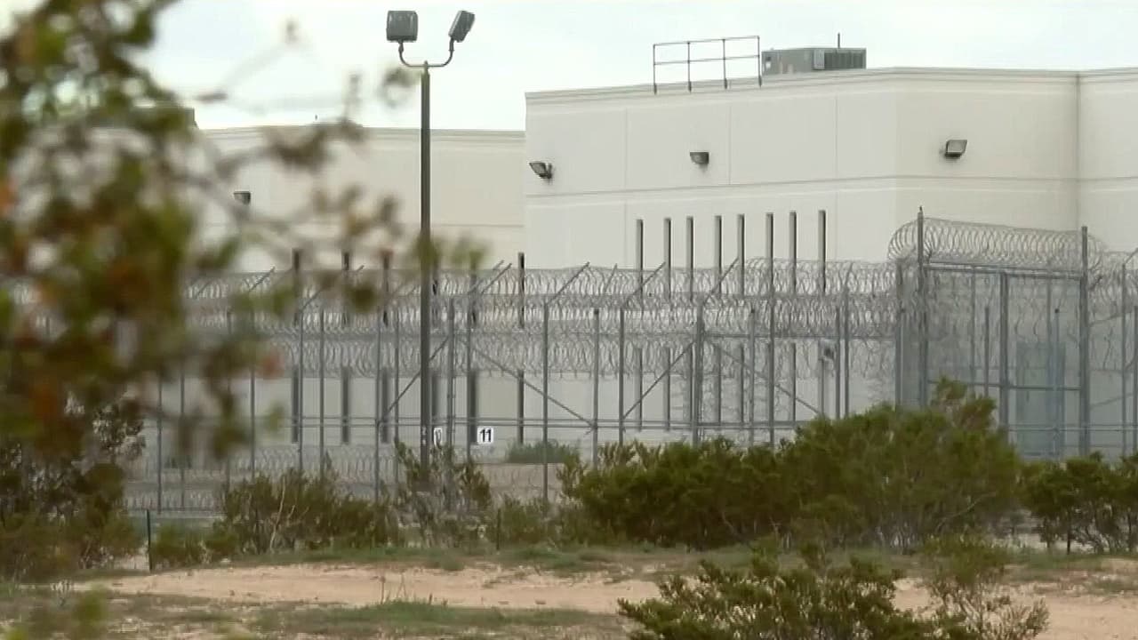 “Ya no puede comprar gran cosa”: Frenan sobreprecio a productos en centros de ICE en California