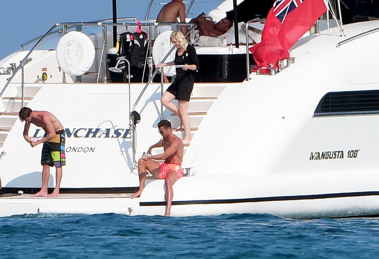 Te perdonamos sólo porque estás echo un cuerazo