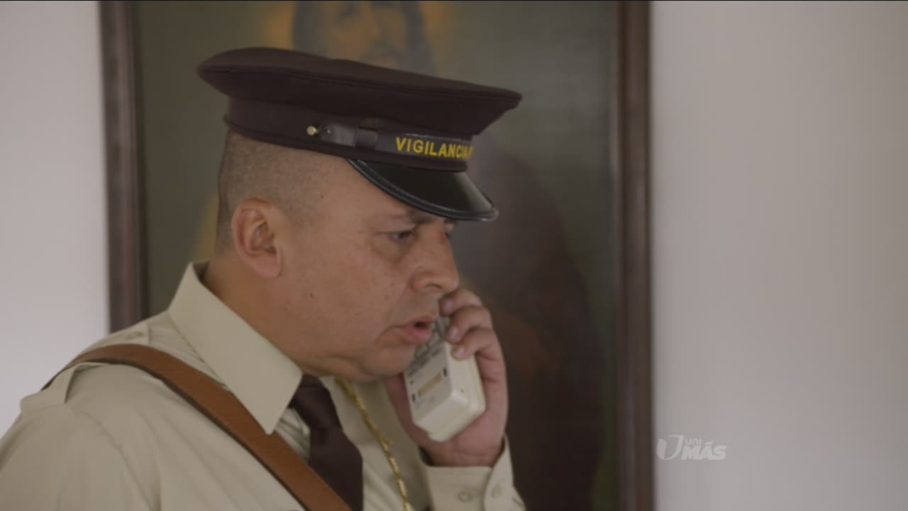 Los sicarios de Escobar entraron a casa del Coronel Martín.