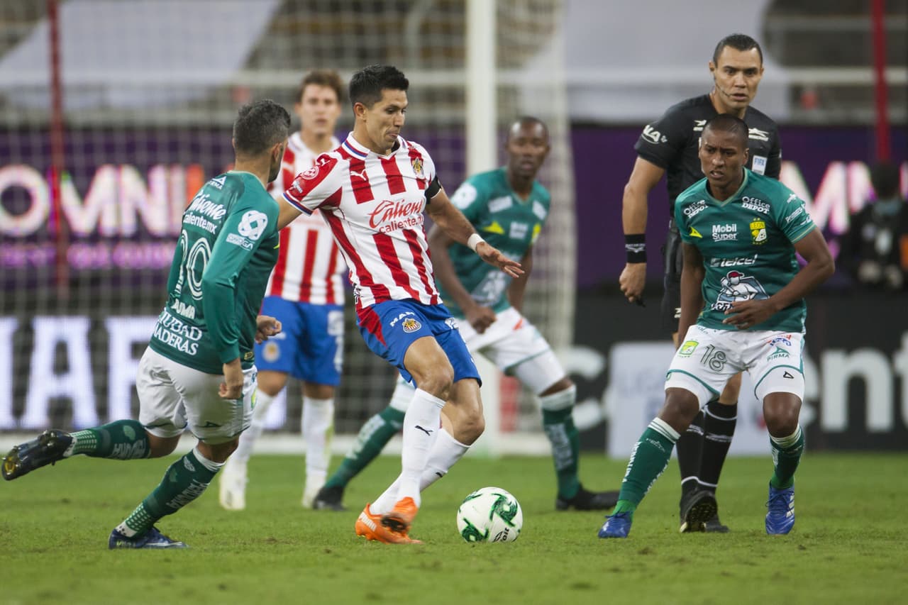 León se lleva el empate 1-1 en el Estadio Akron y se regresan con una leve ventaja a casa.
