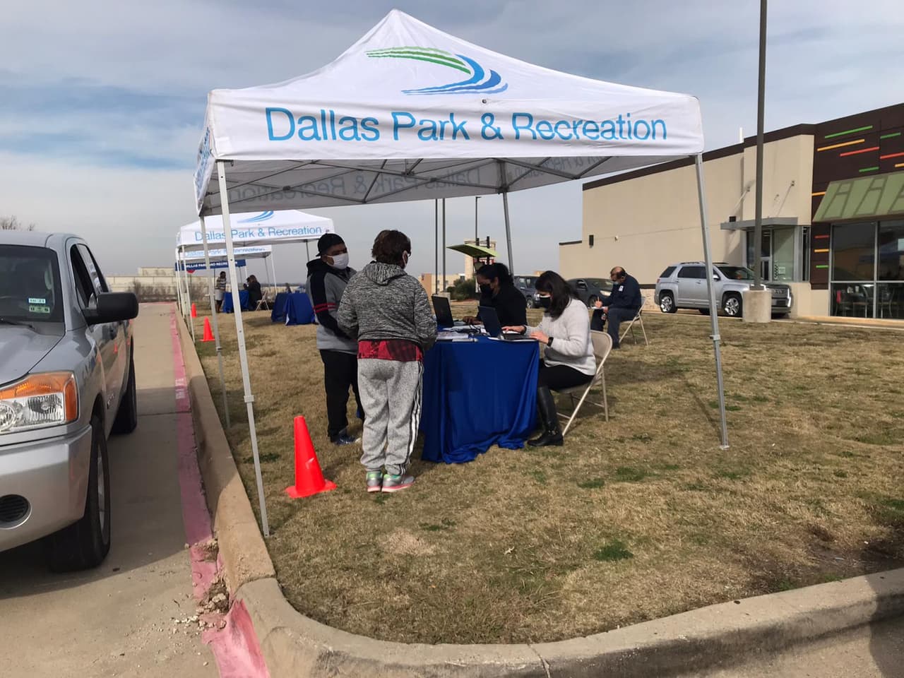 Lunes 1 de febrero, de 9 am a 2 pm en el Supermercado Monterrey, ubicado en: 1120 S Westmoreland Road, Dallas, TX 75211.
<br>