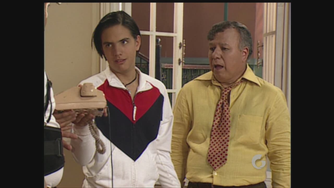 Se creía galán y su hermana siempre lo molestaba.