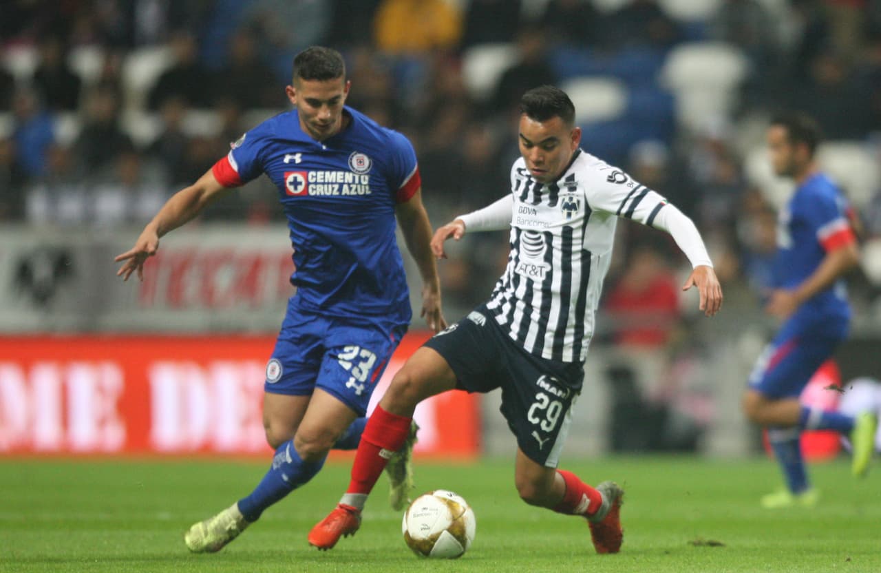 <b>Carlos Rodríguez: 8.</b> Gran partido del canterano de Rayados. No se notó que fuera su tercer juego de Liguilla, gran jerarquía en el medio campo. (Imago 7)