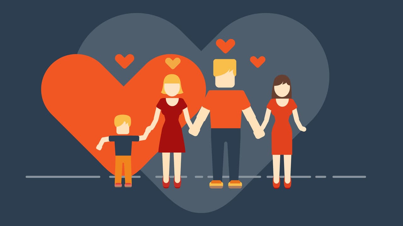 Amor entre tres, custodia entre tres: un juez concede que un niño tenga legalmente dos mamás y un papá