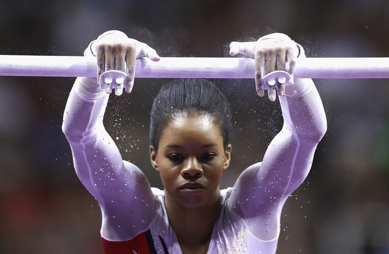 A sus 20 años no solo ha ganado medallas, sino que tiene sus propios emojis, ha hecho una película inspirada en su biografía y ha protagonizado su propio reality.