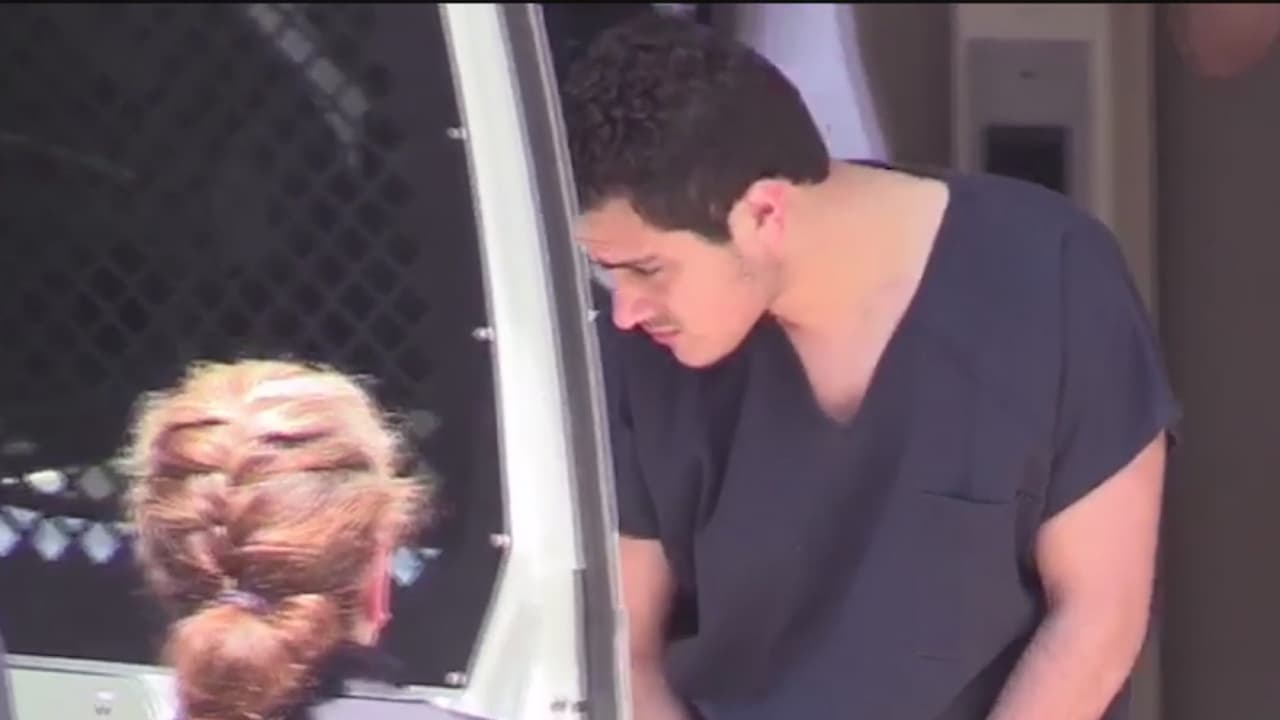 Se presenta en corte joven acusado de contrabando de dinero