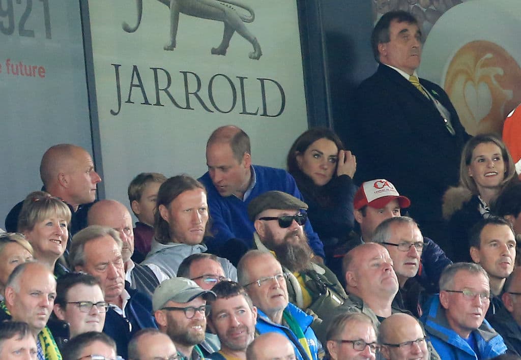 Kate Middleton y sus hijos el príncipe George y la princesa Charlotte acompañaron a William, sin embargo, Louis, el más pequeño de los Cambridge, fue el ausente en la salida familiar.
<br>