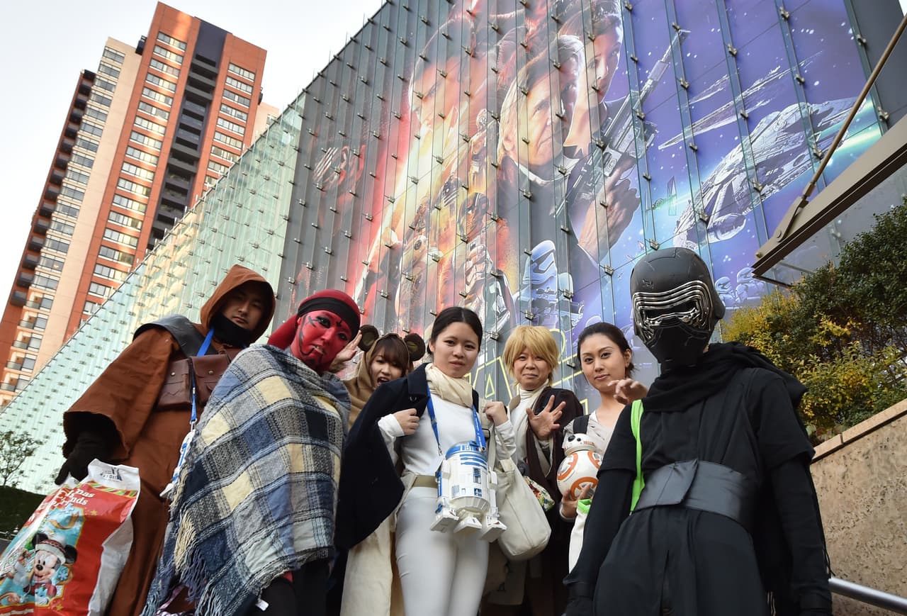 Aquí y en Japón, todos se están disfrazando de los personajes emblemáticos de esta saga.