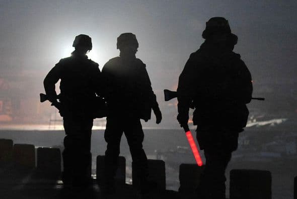 Corea del Sur realizó ejercicios militares con municiones reales en áreas de la isla de Yeonpyeong, lo que acrecentó la tensión con su vecino, Corea del Norte.