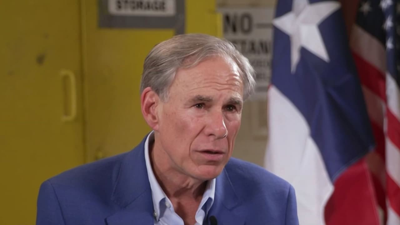 "Que se hagan cumplir las leyes sin matar a nadie" Gobernador Greg Abbott habla con N+ Univision sobre ICE en Texas