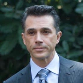 Esta no es la primera vez que padre e hijo se alejan. En 2017 el actor confesó que la relación con su hijo era distante.